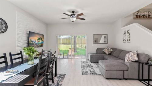 Newly Remodeled 4BD/4BA Townhouse-Regal Palms Resort Near Disney - Foto 4