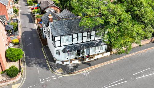 Corner Cottage - character, charm, great location. - Foto 1