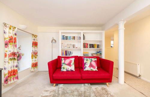 JOIVY Secluded Brewery Apartment - Photo 22