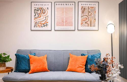 Luxury 2 Bed Maisonette with Parking Near Tube - Foto 4