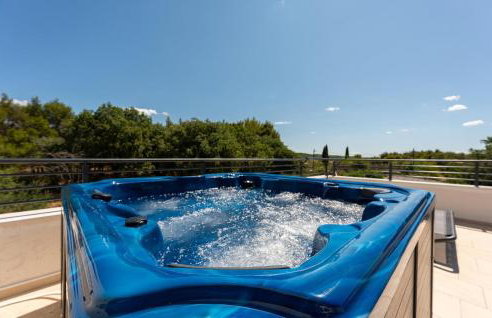 4 Bedroom Gorgeous Apartment In Korlat - Foto 7