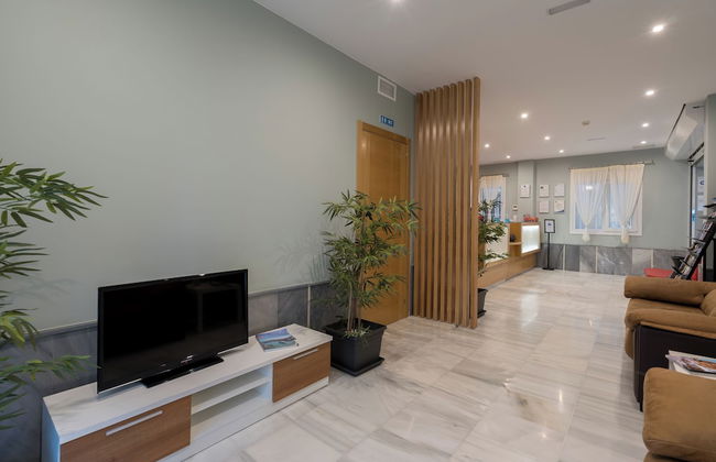 Plaza de la Luz Cádiz - Photo 2