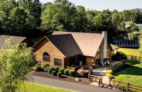 Luxurious Log Cabin with Game Room & Fireplace near Princeton in New Hope, Pennsylvania - Foto 50