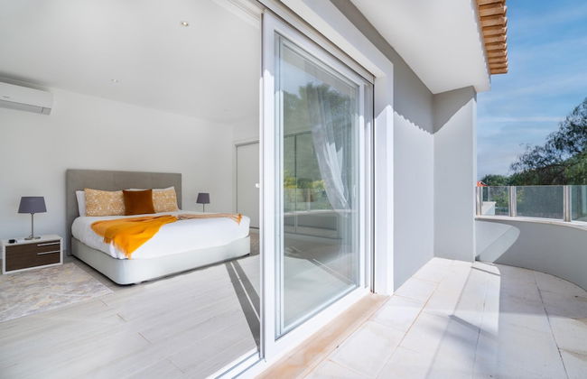 Luxury Almancil Villa With Heated Pool by Ideal Homes - Foto 45