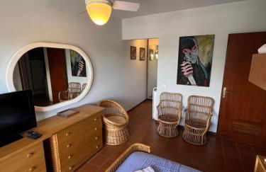 Ampio appartamento in centro con vista - terrazze, parcheggio gratuito e Wi-Fi - Foto 3