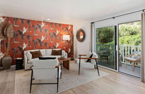 Coastal Living and Family Friendly - Photo 10