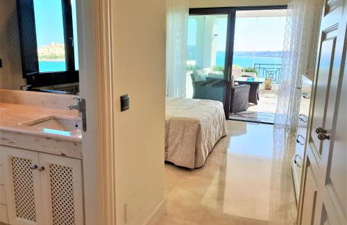 LUXURY APARTMENT FRONTAL TO THE SEA IN ESTEPONA DONCELLA BEACH - Photo 14