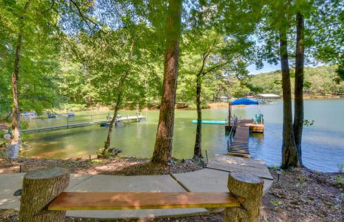 Lakefront Fair Play Vacation Rental, Pets Welcome! - Foto 26