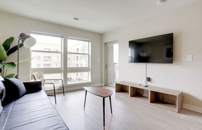 Comfort Apartments Near Capitol City - Photo 78