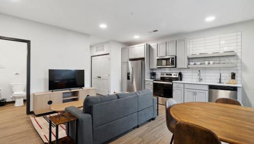 CozySuites Mass with parking lounge & roof deck #33 - Foto 3