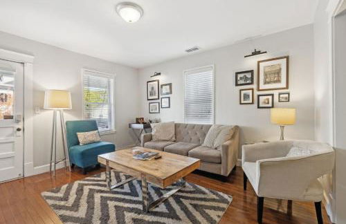 Historic Family Home *Walk to Bars & Restaurants* - Foto 9