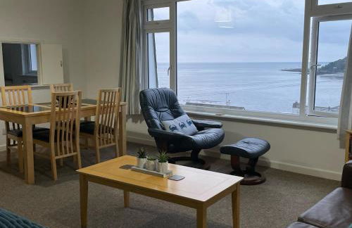 Sea Spirit - Sweeping Sea Views first floor spacious modern apartment in Looe- with FREE parking! - Foto 15