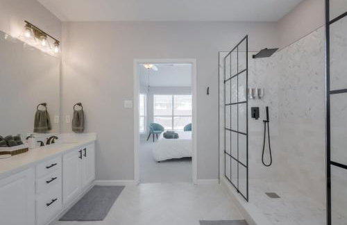 Pearl White Dream Home With Private Pool & Theatre - Foto 20