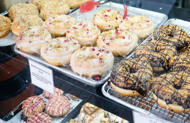 Vancouver Downtown & Gastown Donut Tour - Foto 2