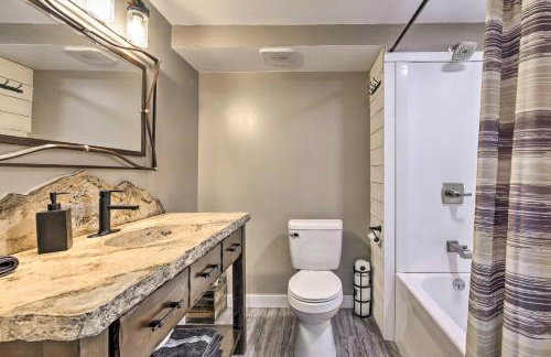 Spacious Massillon Log Cabin with Fire Pit! - Foto 21