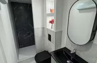 Petit Boudoir Lyonnais neuf terrasse climatisé - Foto 30