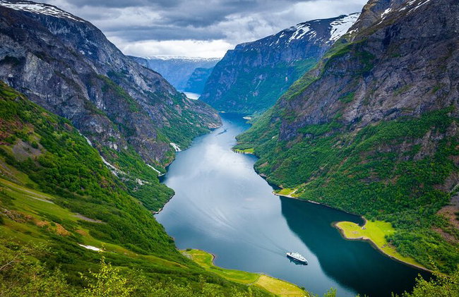 Ferrovia Flam, crociera Nærøyfjorden e punto panoramico Stegastein - Foto 9