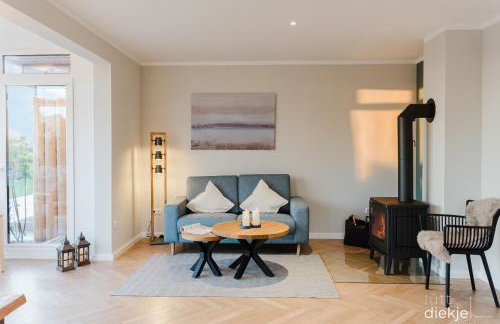 Lütt Diekje - Luxus-Haus mit Meerblick, Sauna & Kamin - Photo 3