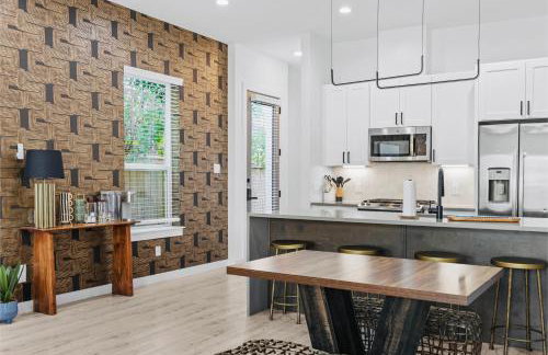 Spacious 3BR Home Near NRG Stadium, Medical Center and Downtown with Backyard, Gazebo and Fire Pit, Pet-Friendly - Foto 19