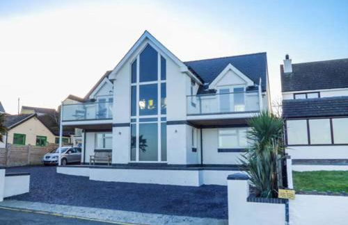 Glan Y Mor - Photo 3