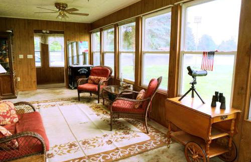 Spacious Family Cabin on Stunning Wixom Lake near Midland, Michigan - Foto 6