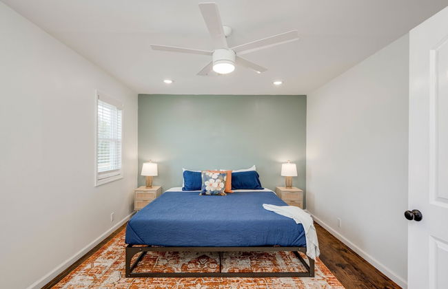 5 King 3 5b Firepit Nearby Pickleball Opens Feb 25 Lvl2 EV Charger Pool w Lake Views - Foto 33