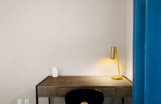 GLOBALSTAY. Modern Downtown Condos. Free parking - Photo 11