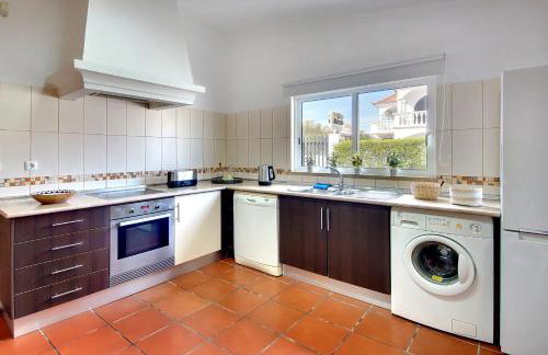 Villa Francella- Relaxing holidays in an ideal location by DreamvillasAlbufeira - Foto 11
