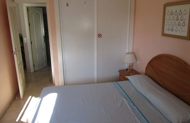 Sunstay Costa Lago Flat II Torremolinos - Foto 3