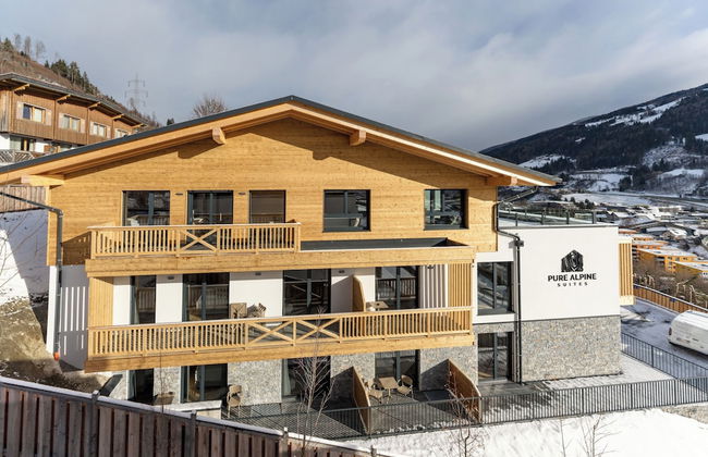 Pure Alpine Suites - Photo 49