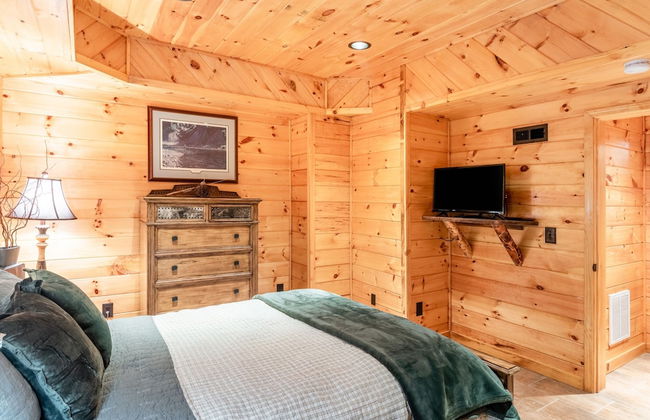 Iron Mountain Lodge 3 Bedroom Cabin by RedAwning - Foto 6
