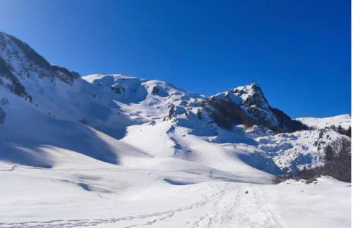 Mailh- Massibé 1 chambre 5 pers draps serviettes inclus parking près du ski tout confort - Foto 3