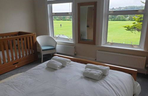 Seahorse House, Beautiful Large house next to the Beach & Park & near Zoo, Hythe - Foto 11