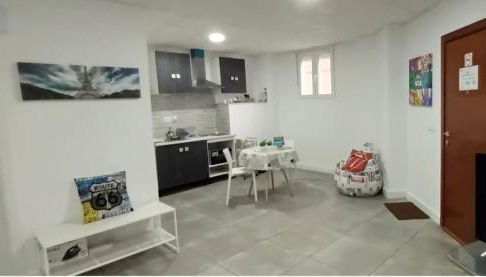 Super Estudio 2 "a pasos de la Estación Renfe" - Photo 2