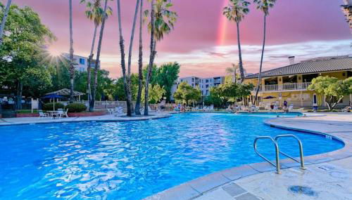 KeyLuxe, Luxury Apartment with Jacuzzi, Pool, Gym, Tennis in Walnut Creek - Foto 5