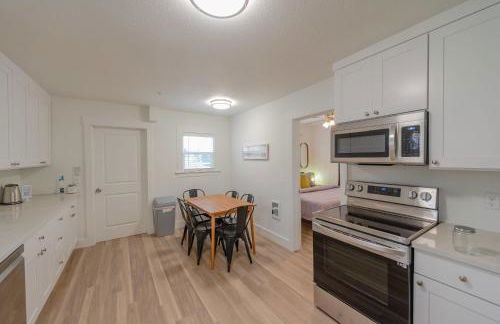 #StayInMyDistrict Coos Bay Primrose Cottage - Foto 12