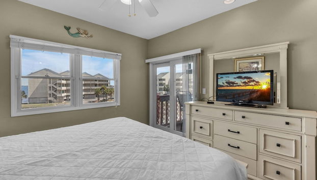 Baywatch C8 - Foto 5, Habitación