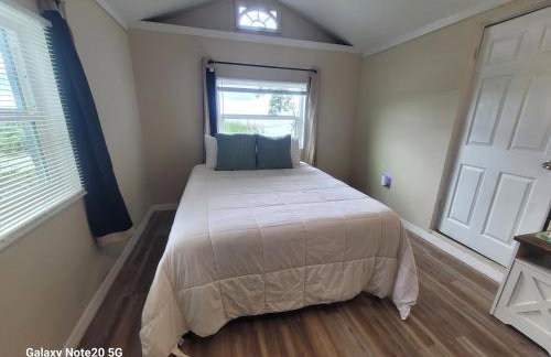 Lazy Oaks Resort Cottages - Foto 14