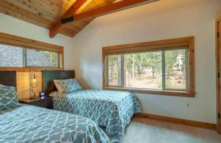 Henderson by Avantstay Lake View! Walk to Beach, Garwoods & More! - Foto 22