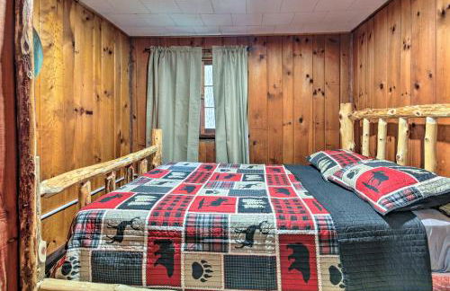 Lakefront Minocqua Cabin with Dock and Fire Pit! - Foto 12