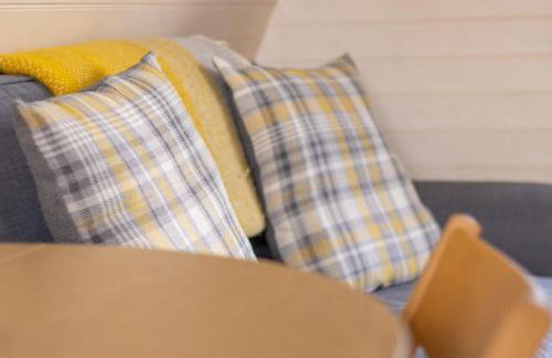 Pod3 - Powys River Pods - Pet Friendly Glamping Pod Builth Wells Powys Wales - Foto 11