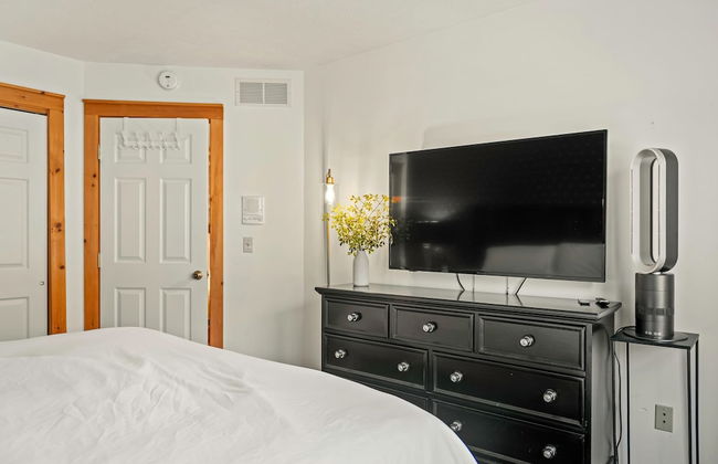 Mountain Escape With Game Room Balcony Stunning Views in the Poconos Christina - Foto 30