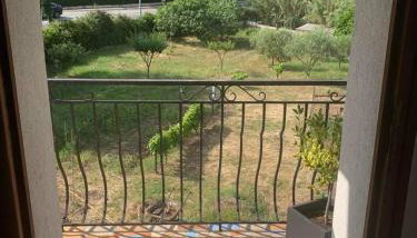 Appartement indépendant dans villa, entre Fréjus et St Raphaël - Foto 3, Garden, Garden view