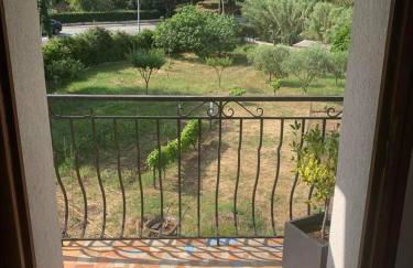 Appartement indépendant dans villa, entre Fréjus et St Raphaël - Foto 1