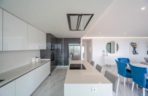 Luxury apartments with stunning sea views - Foto 5