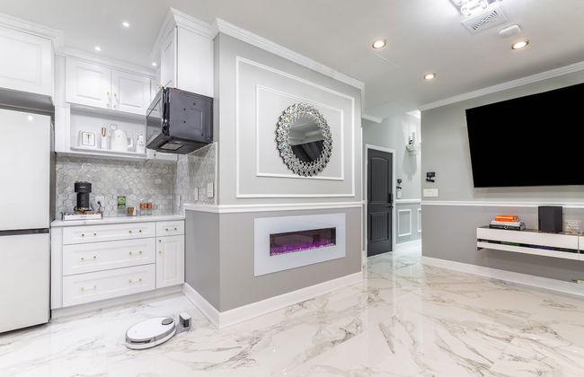 A Little Slice Of Luxury - Photo 18