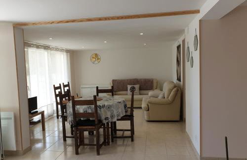 Le Clos Varnay Jardin - Foto 9