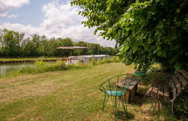 Chez Milou - Foto 17