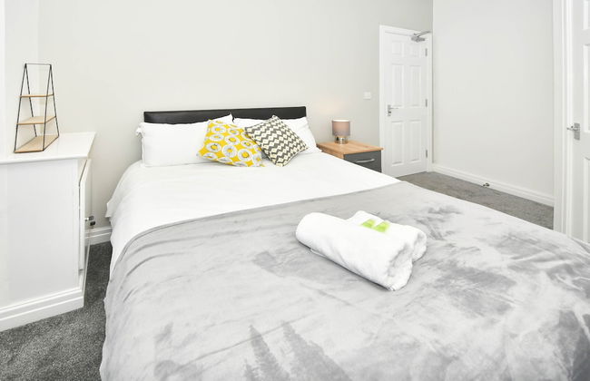 Townhouse@ 147 Westminster Street Crewe - Photo 3