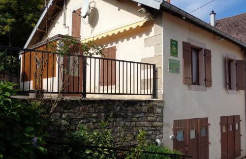 Maison de charme à Fougerolles, idéale pour curistes - FR-1-583-397 - Foto 1